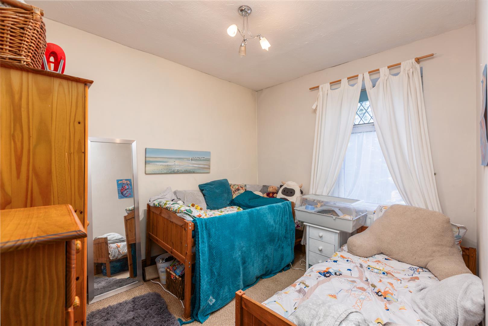 Rhandir Terrace, Llangennech, Llanelli, SA14 8TY